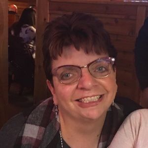 Meet your Posher, Lori